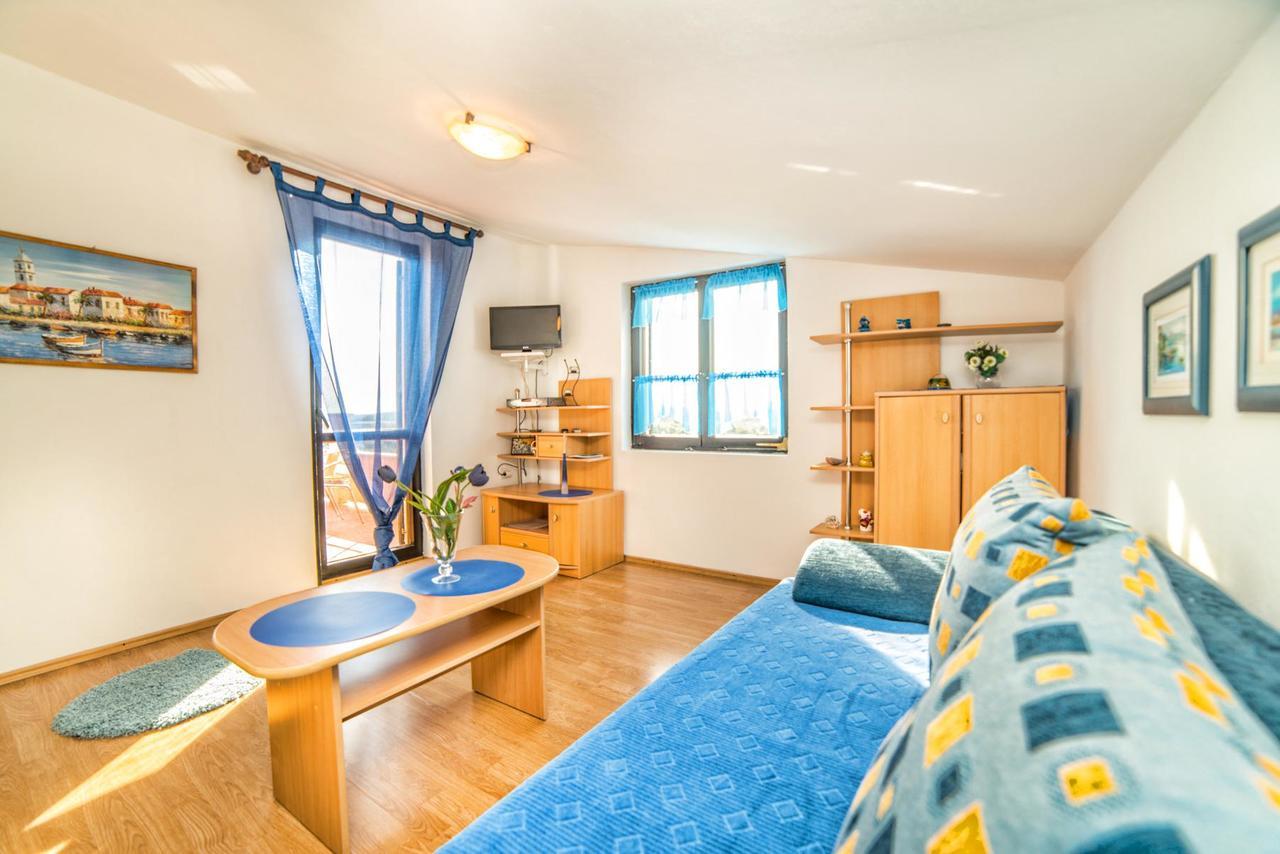 Apartments Marija 821 PUY Eksteriør bilde